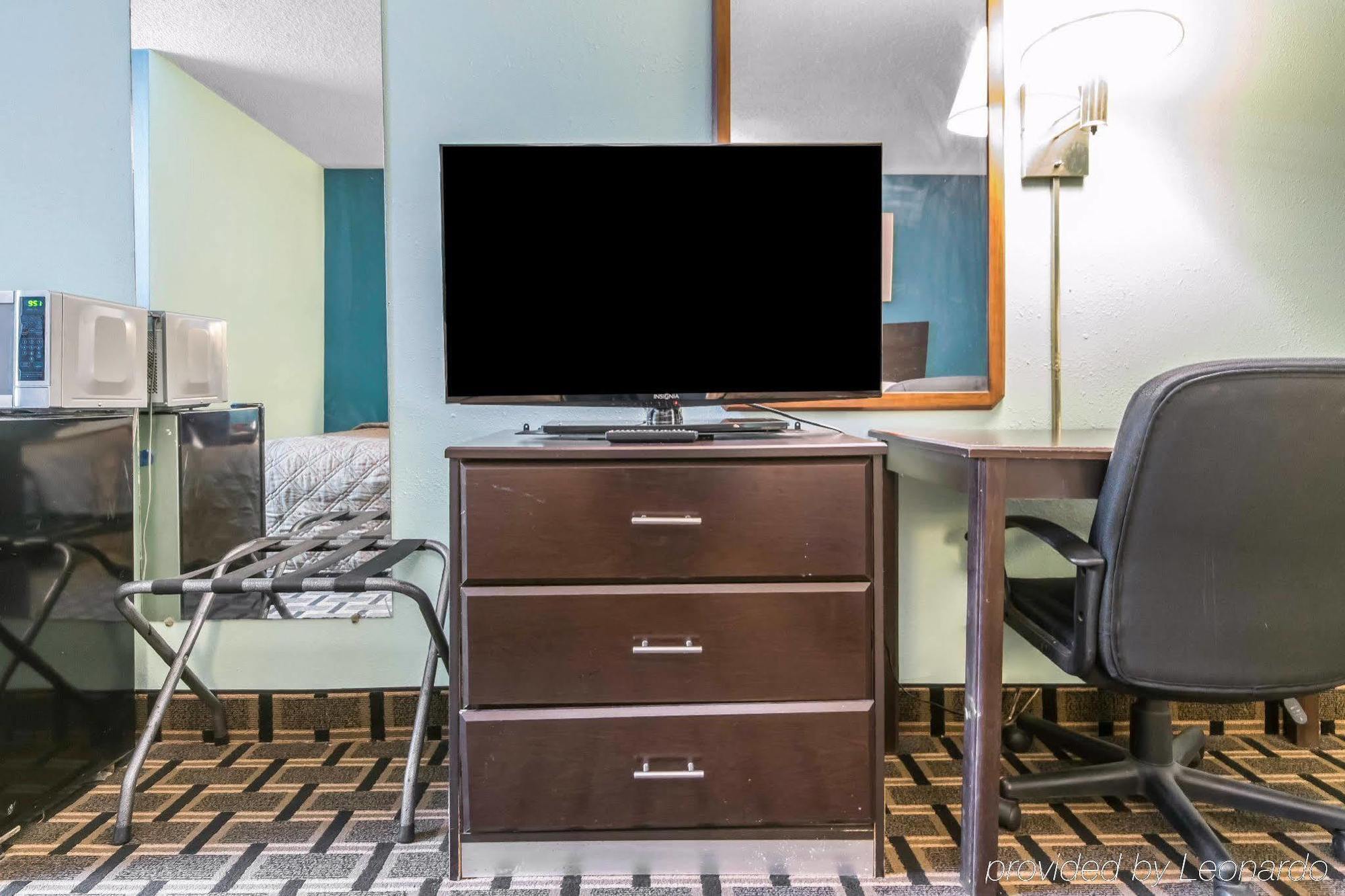 Econo Lodge Inn & Suites I-65 Brooks Εξωτερικό φωτογραφία